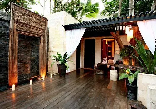 Abaca Boutique 4* 막탄