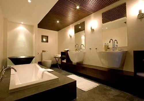 Abaca Boutique 4* 막탄